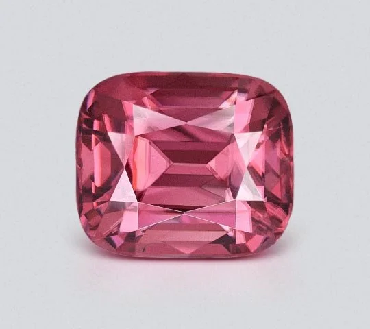 Cushion cut Red zircon