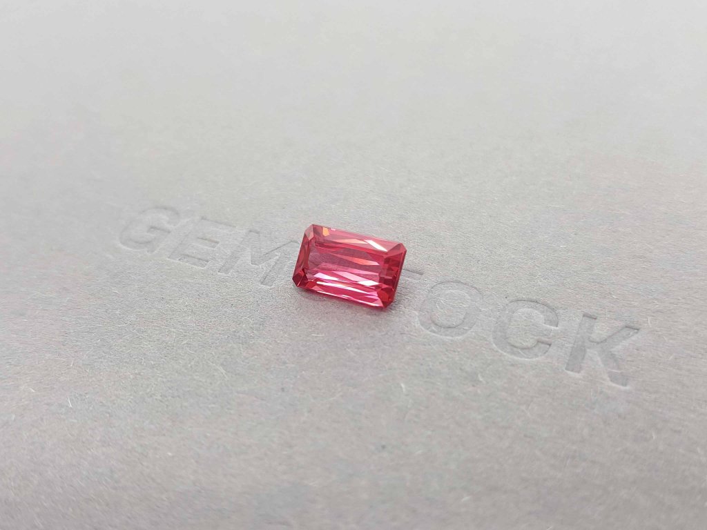 Spinel Mahenge, octagon cut 2.62 ct, GFCO Image №3