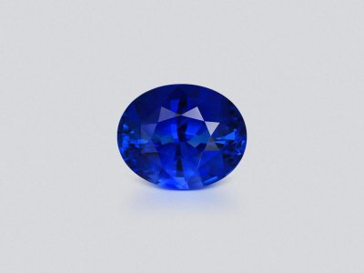 Royal Blue sapphire in oval cut 12.04 carats, Sri Lanka photo