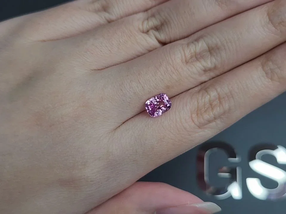 Unheated pink sapphire in cushion cut 2.14 carats, Sri Lanka Image №2