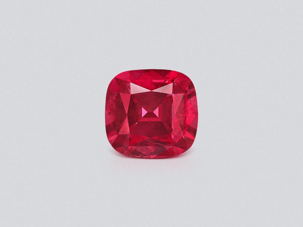 Red-pink Mahenge spinel in cushion cut 4.67 carats, Tanzania Image №1