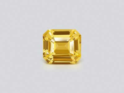 Pastel Yellow sapphire in octagon cut 2.23 carats, Sri Lanka photo