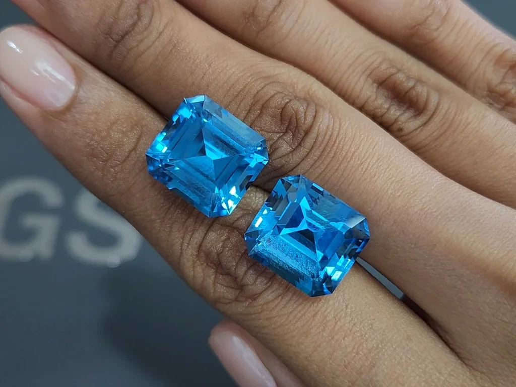 Pair of topaz Swiss Blue octagon cut 34.29 carats, Brazil Image №2