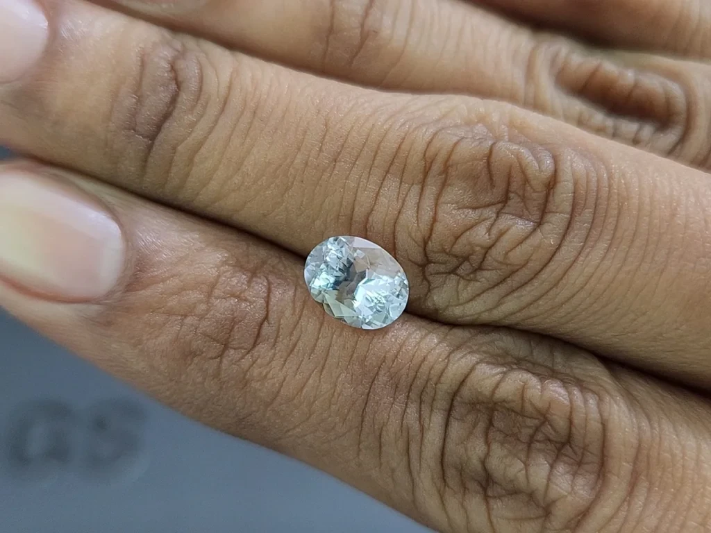 Aquamarine oval cut 1.41 carats, Madagascar  Image №2