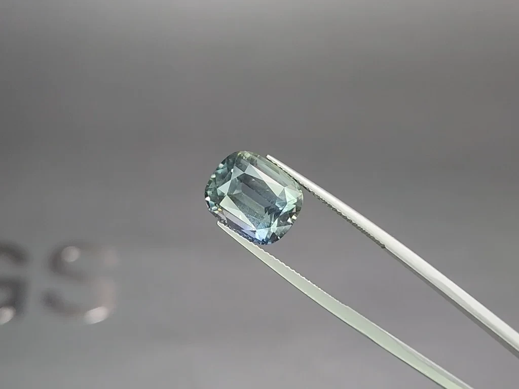 Unheated Teal sapphire cushion cut 13.05 carats, Tanzania Image №3