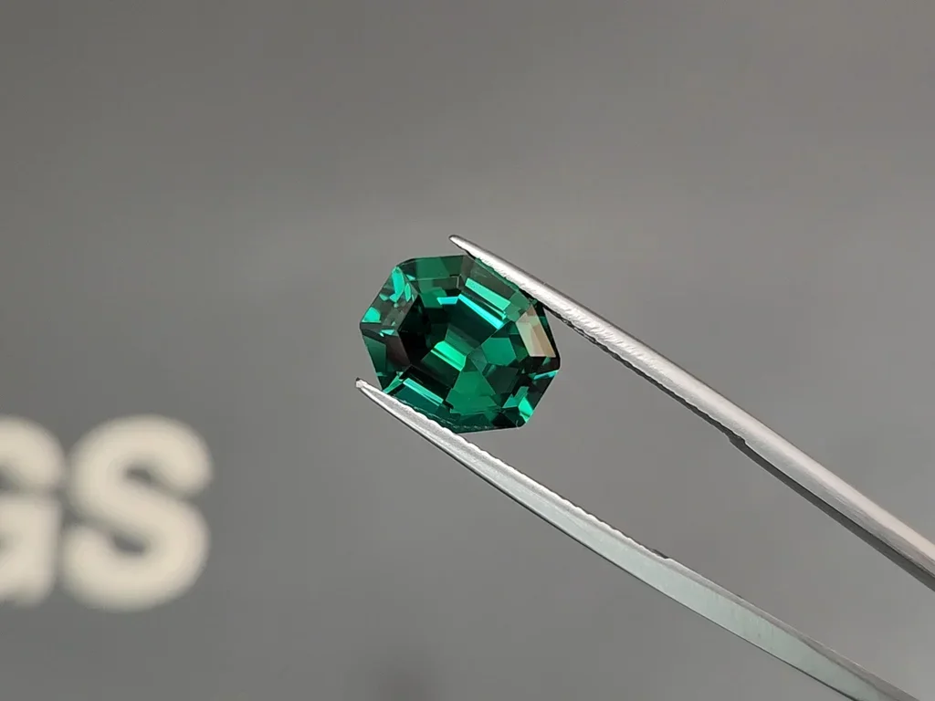 Rare Lagoon tourmaline with intense blue hue in octagon cut 4.33 carats, Africa Image №3