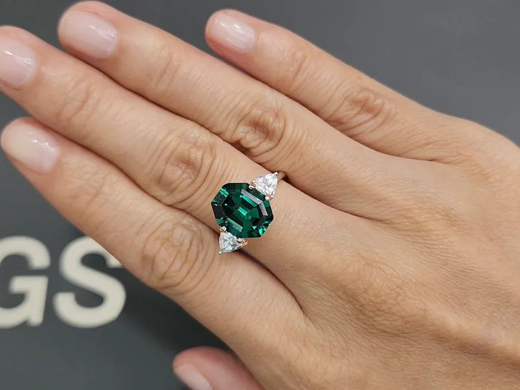 Rare Lagoon tourmaline with intense blue hue in octagon cut 4.33 carats, Africa Image №5