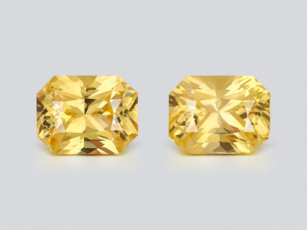 Pair of Vivid Yellow sapphires in radiant cut 2.22 carats, Sri Lanka  Image №1