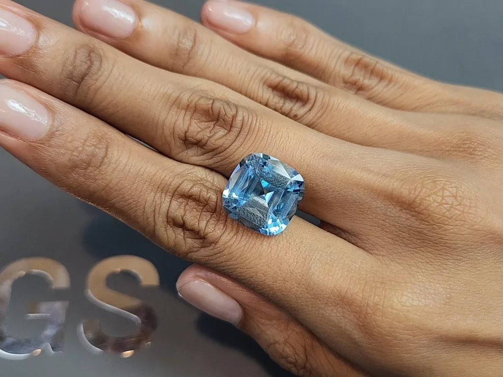 Sky blue topaz in high precision cushion cut 13.64 carats, Madagascar Image №2