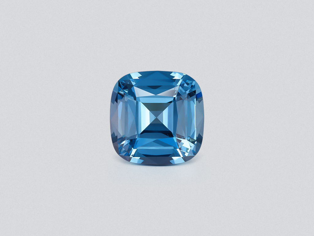 Sky blue topaz in high precision cushion cut 13.64 carats, Madagascar Image №1