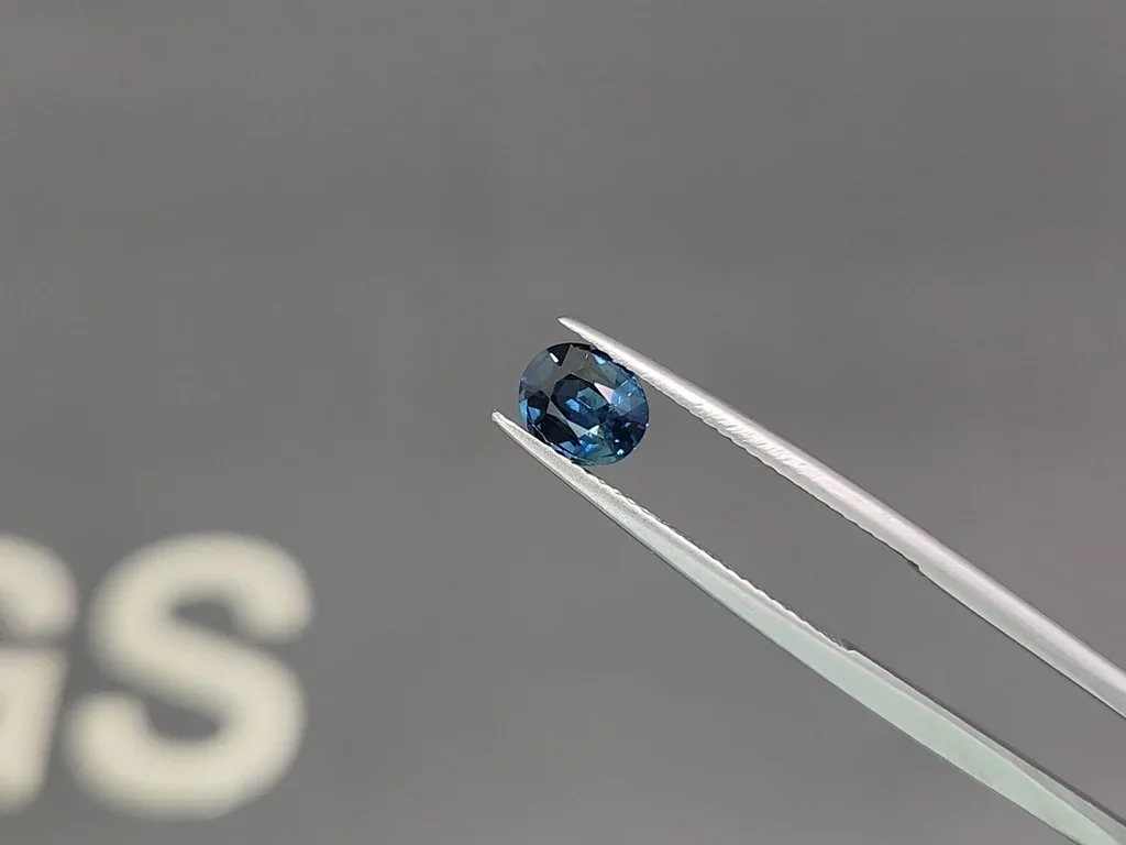 Unheated sapphire Teal oval cut 1.10 carats, Sri Lanka Image №3