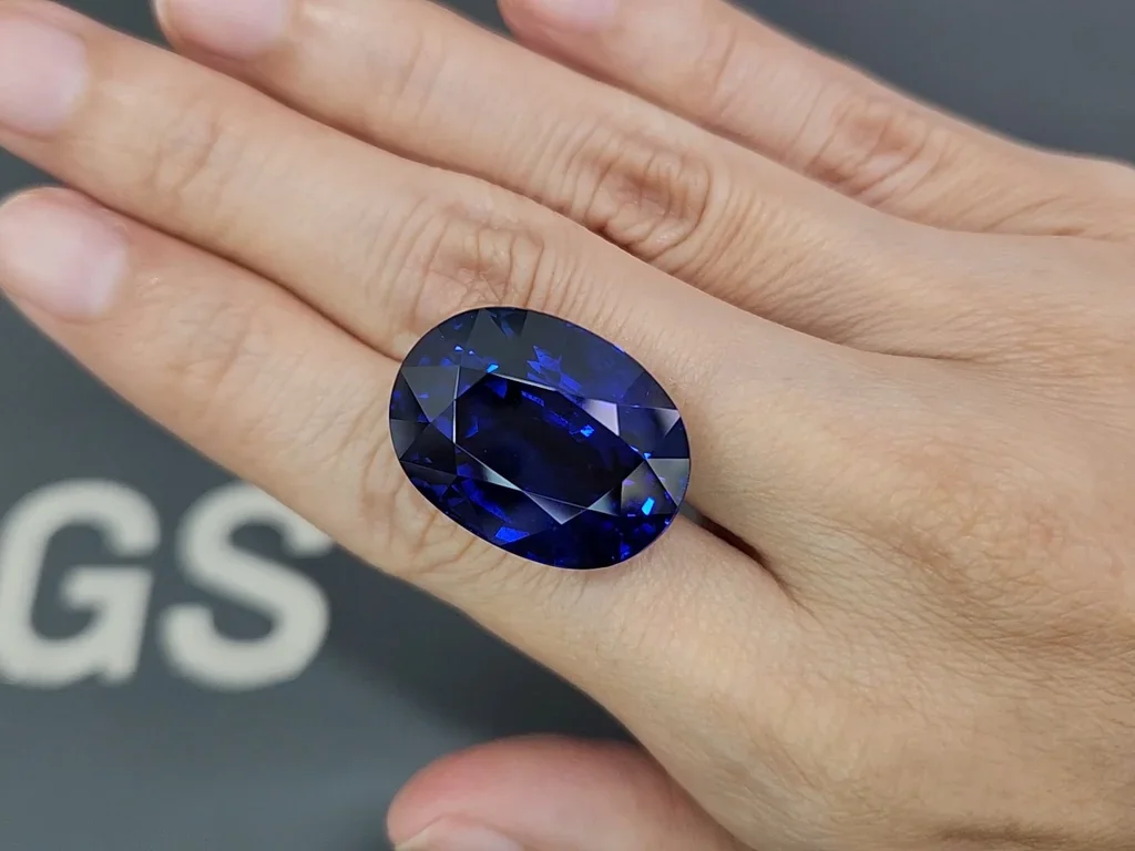 Investment Royal Blue sapphire in oval cut 50.09 ct, Sri Lanka, GRS  Image №2