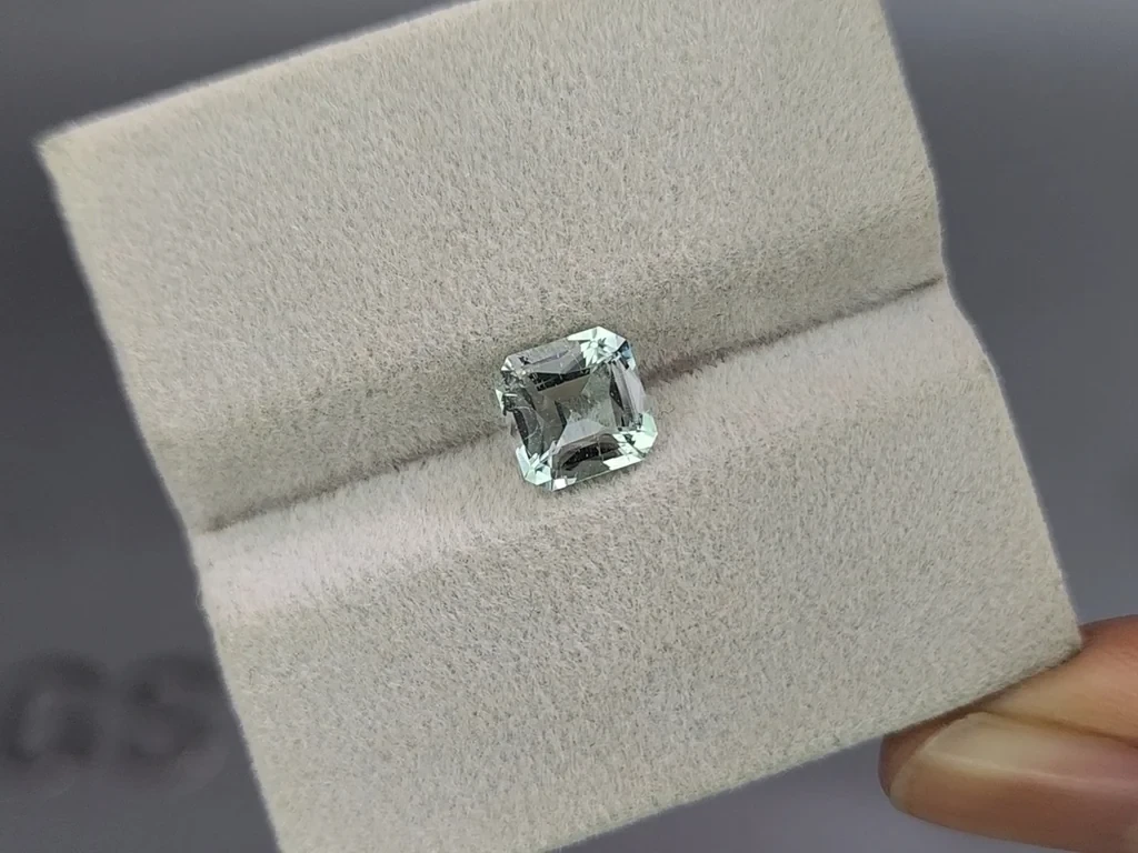 Aquamarine octagon cut 1.36 carats, Madagascar  Image №4