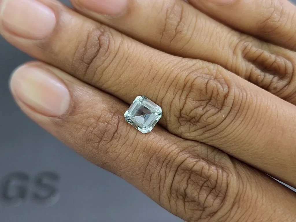 Aquamarine octagon cut 1.36 carats, Madagascar  Image №2