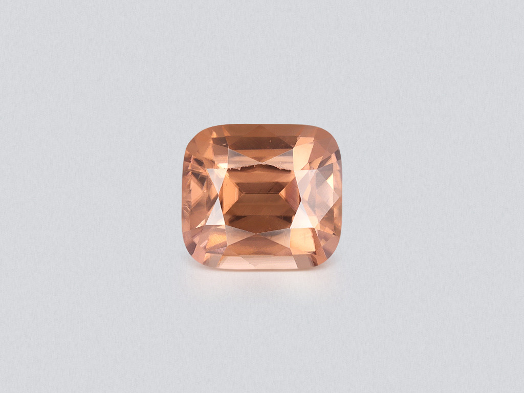 Brown zircon cushion cut  4.46 carats,Tanzania Image №1