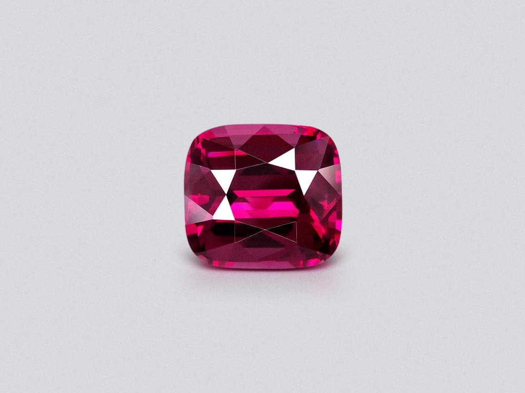 Purple rhodolite garnet in cushion cut 11.10 carats  Image №1
