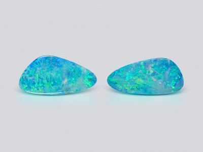 Pair of opals doublet cabochon cut 5.67carats, Australia photo