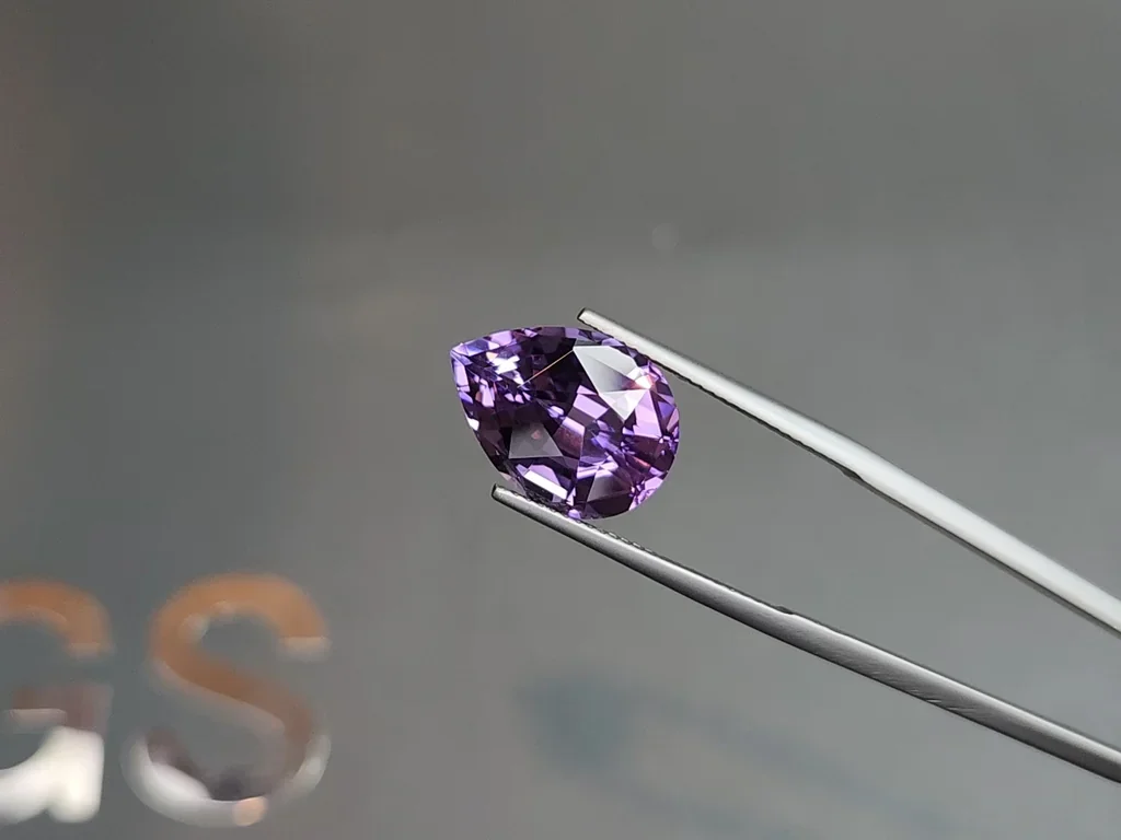 Amethyst in a high precision pear cut 5.00-7.00 carats, Brazil Image №3