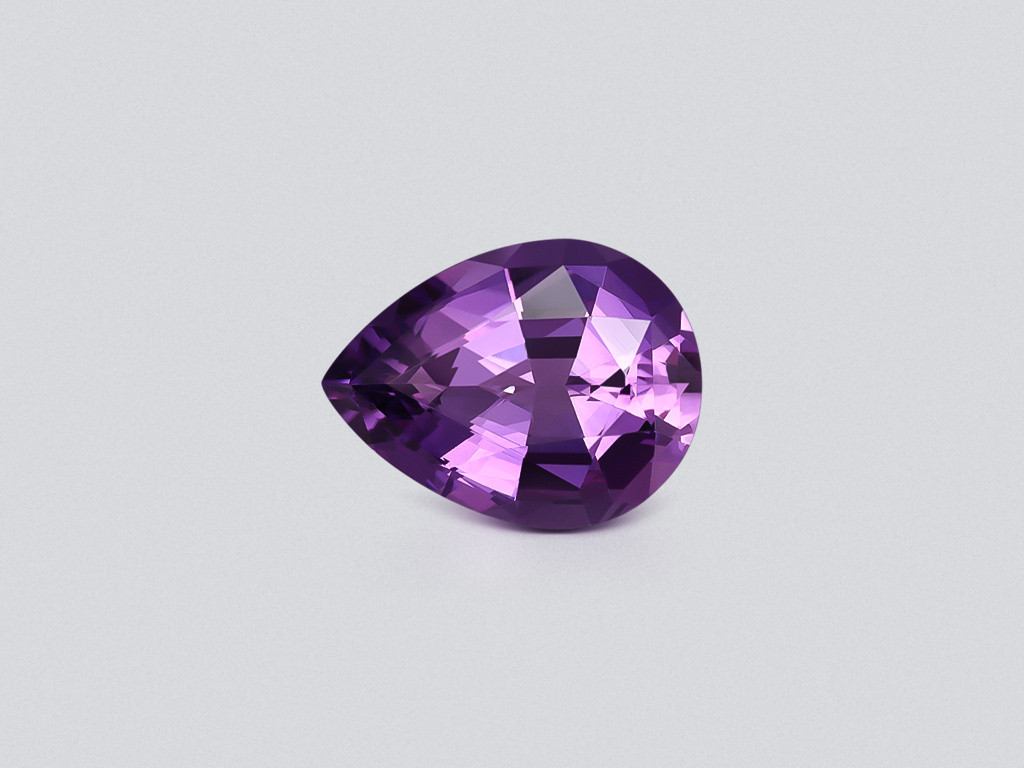 Amethyst in a high precision pear cut 5.00-7.00 carats, Brazil Image №1