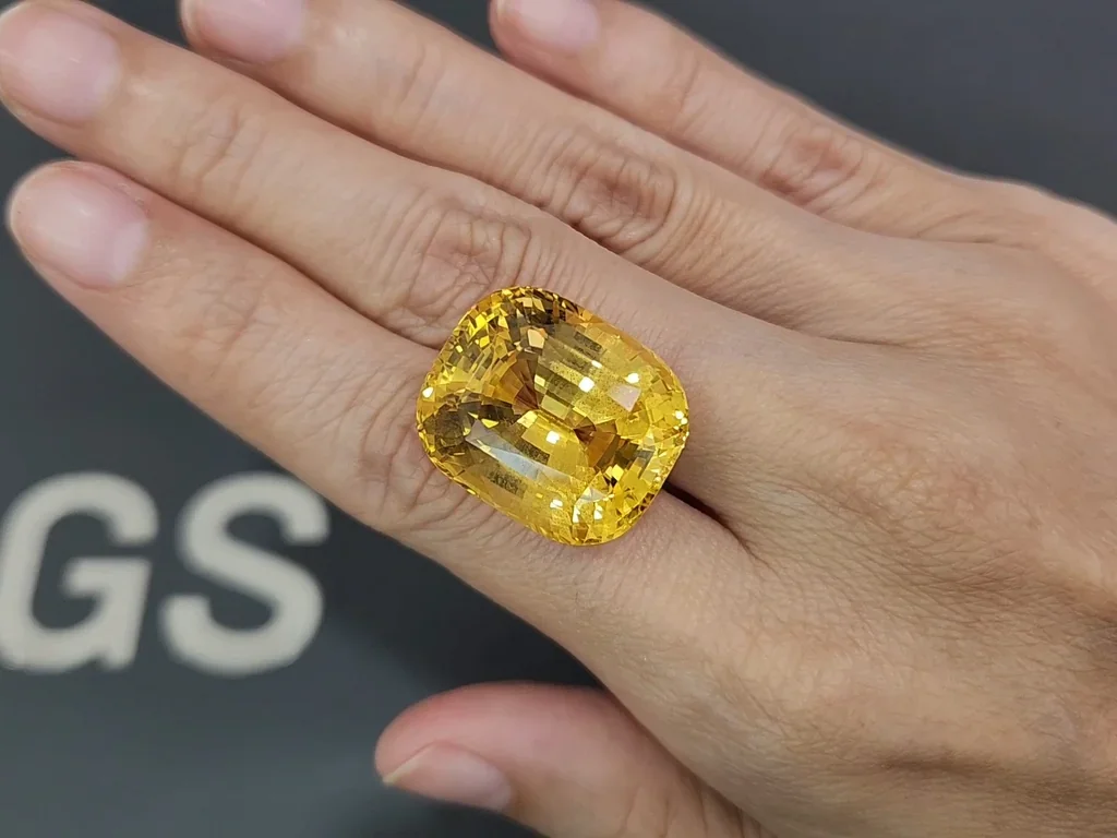 Unique unheated Golden Yellow sapphire in cushion cut 49.90 carats, Sri Lanka Image №2