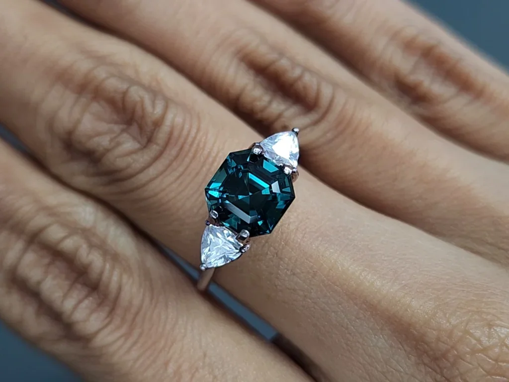 Tourmaline indigolite octagon cut 2.71 carats, Africa Image №5