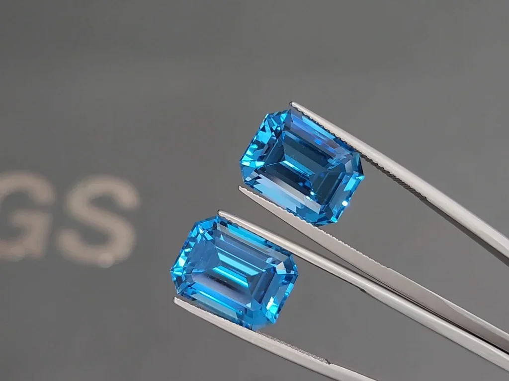 Pair topaz Swiss Blue octagon cut 22.10 carats, Brazil Image №3