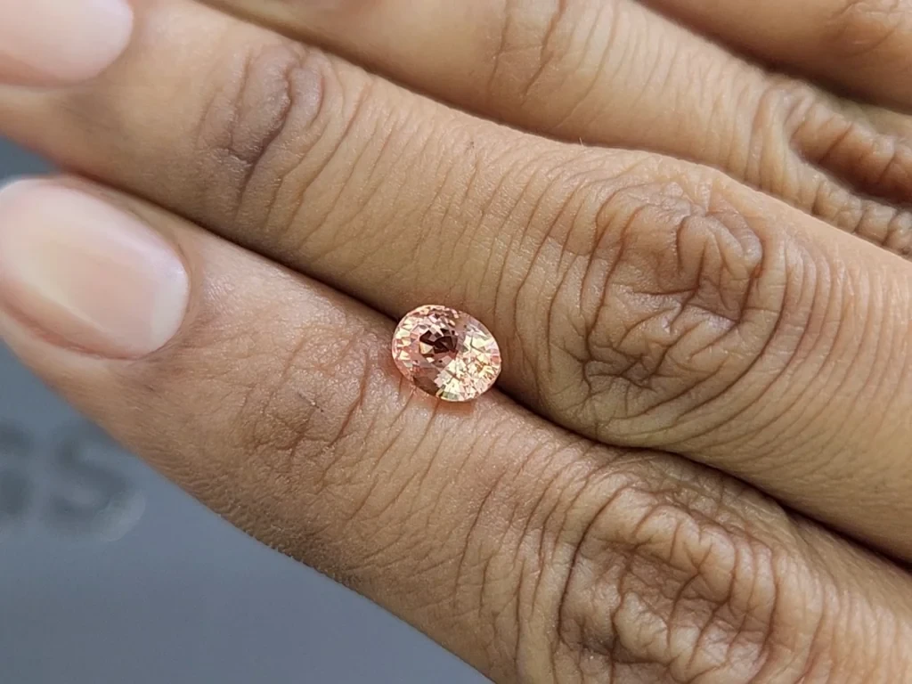 Unheated sapphire Padparadscha oval cut 1.51 carats, Sri Lanka  Image №2