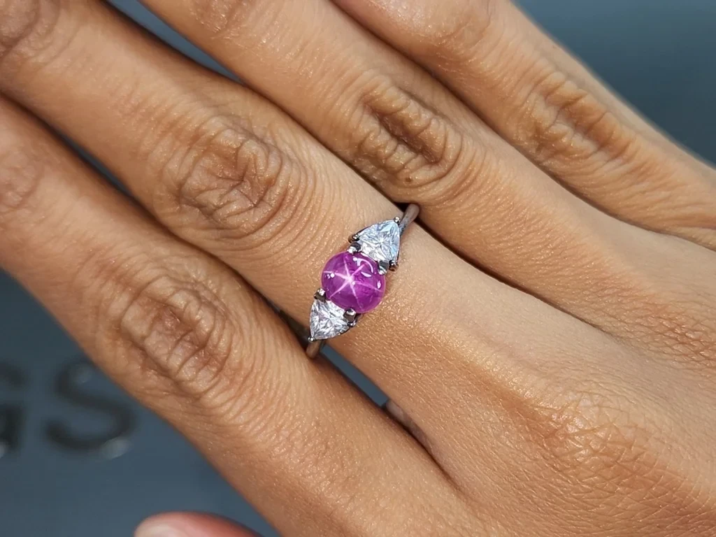 Unheated star ruby cabochon cut 2.05 carats, Mozambique Image №8