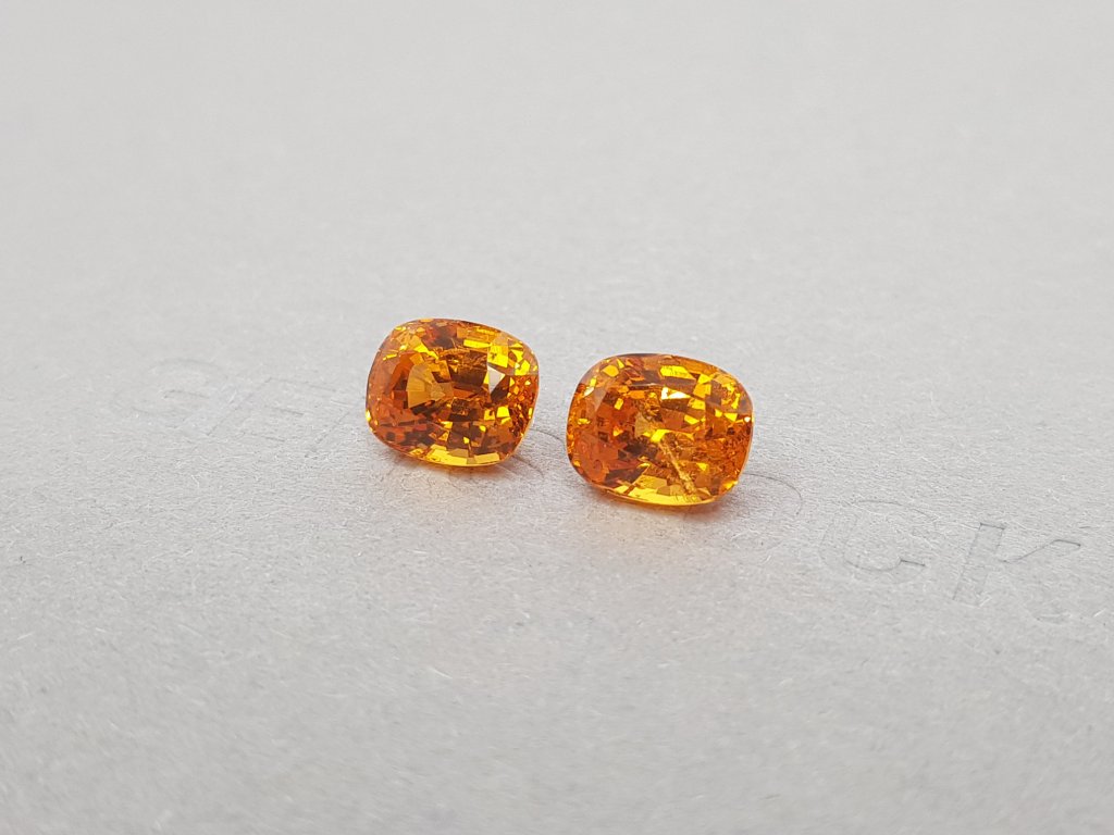 Pair of vibrant cushion cut spessartines 7.60 ct Image №3