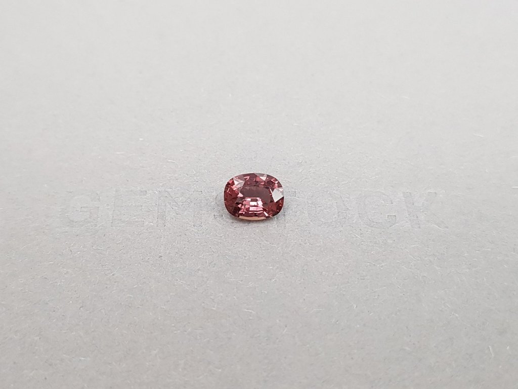 Orangy-pink unheated sapphire oval cut  1.69 ct, Madagascar Image №1