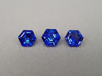 Set of Royal Blue tanzanites 21.66 ct in a hexagon cut, Tanzania photo