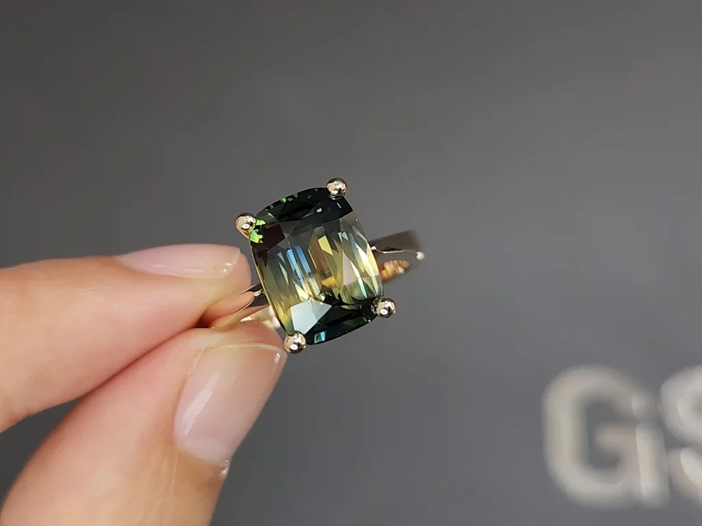  Ring with unique cushion-cut teal sapphire 6.20 ct in 18K gold champagne color Image №6