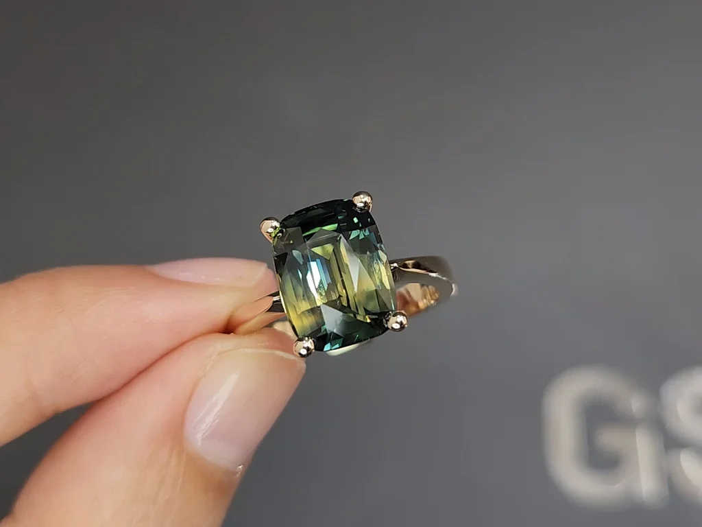  Ring with unique cushion-cut teal sapphire 6.20 ct in 18K gold champagne color Image №5