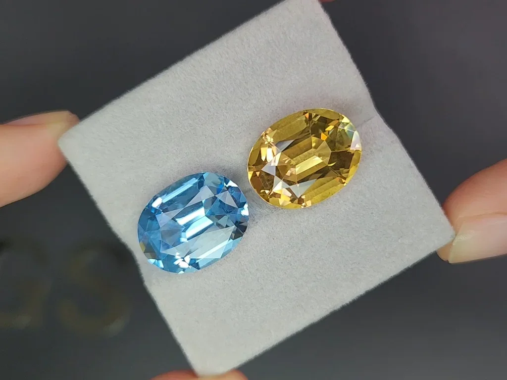 Pair of yellow citrine and sky blue topaz in high precision  cut oval 20.60 carats  Image №4