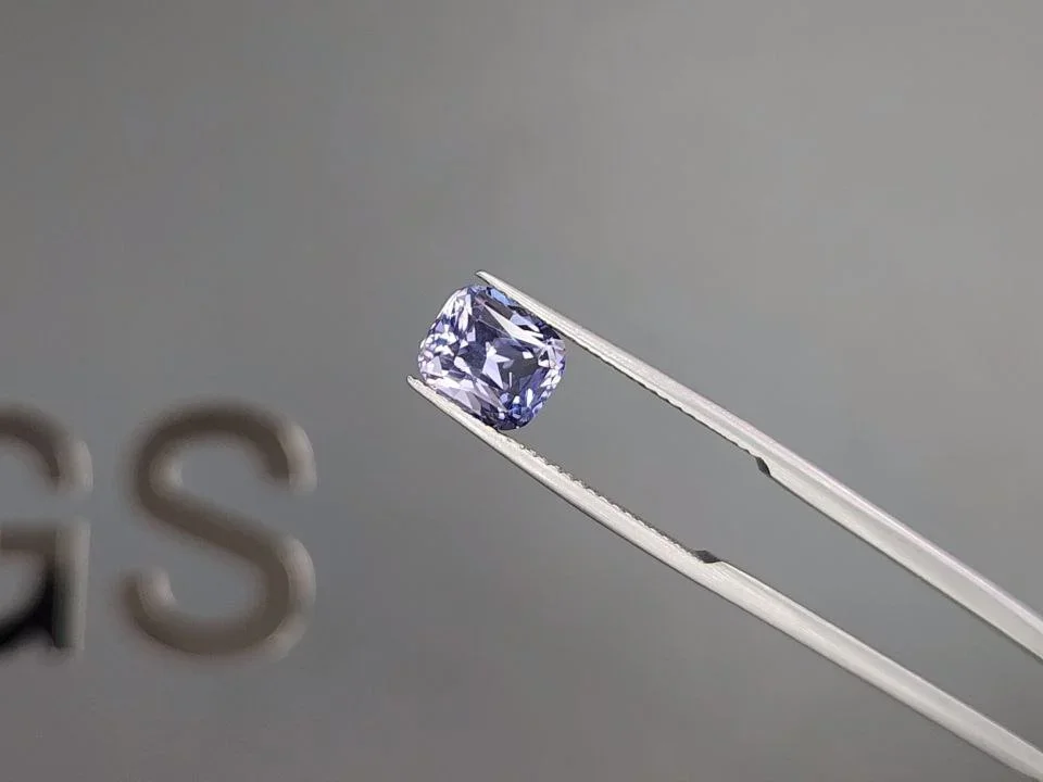 Lavender spinel in cushion cut 2.07 carats, Tanzania Image №3