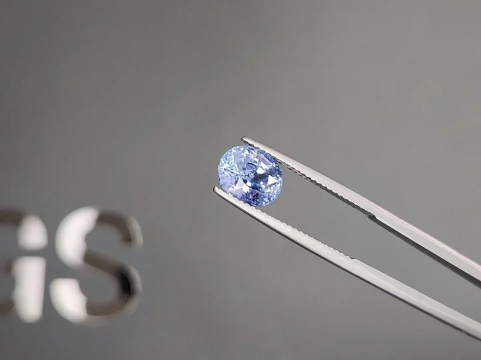 Pastel blue sapphire in oval cut 3.63 carats, Sri Lanka Image №3