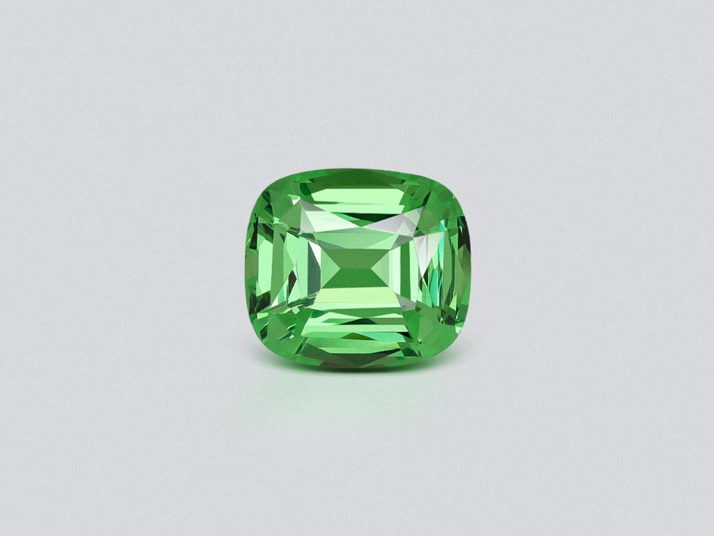 Neon Green tsavorite garnet in cushion cut 2.04 carats, Tanzania Image №1
