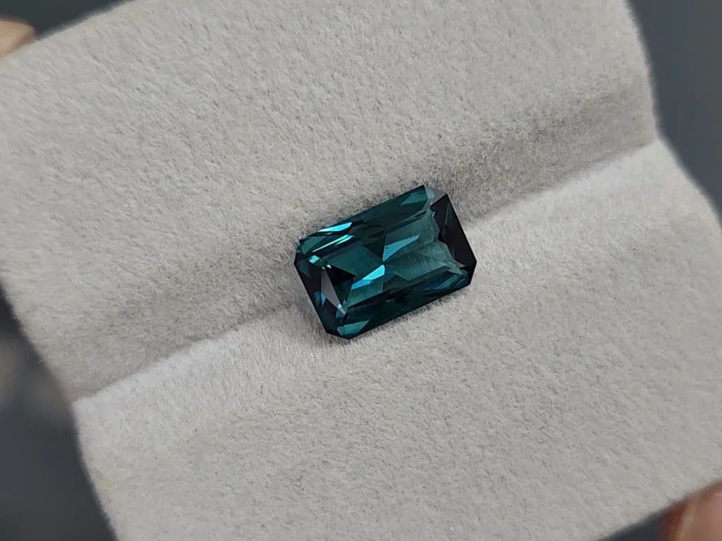 Lagoon tourmaline radiant cut 2.42 carats, Africa Image №4