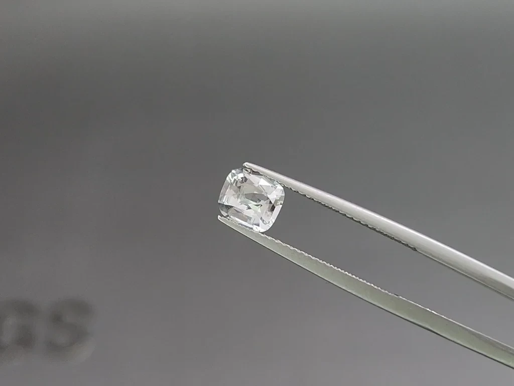 Aquamarine cushion cut  0.98 carats, Madagascar  Image №3
