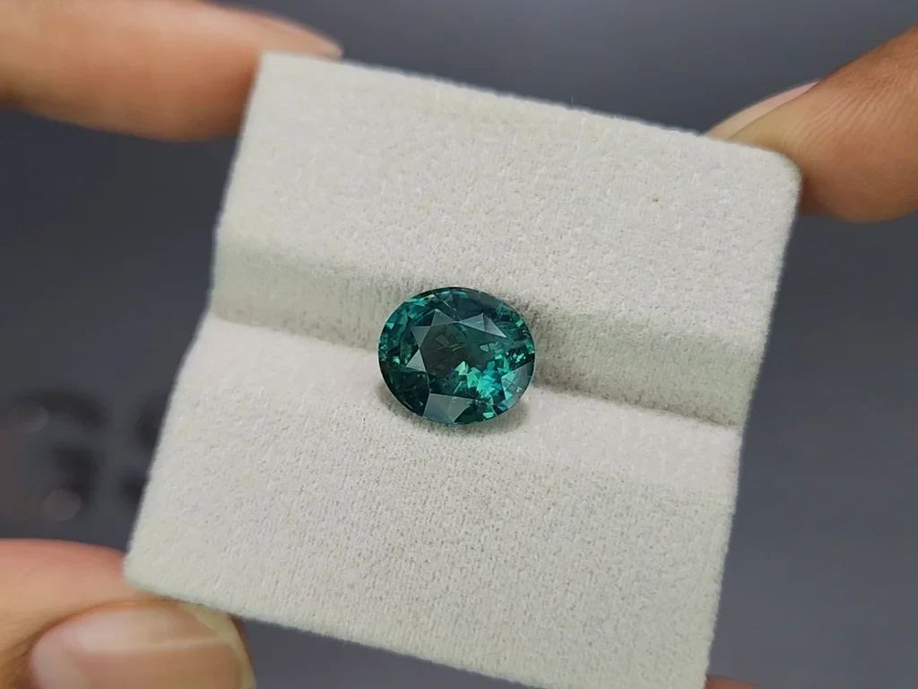 Grandiérite oval cut 4.62 carats , Madagascar Image №4