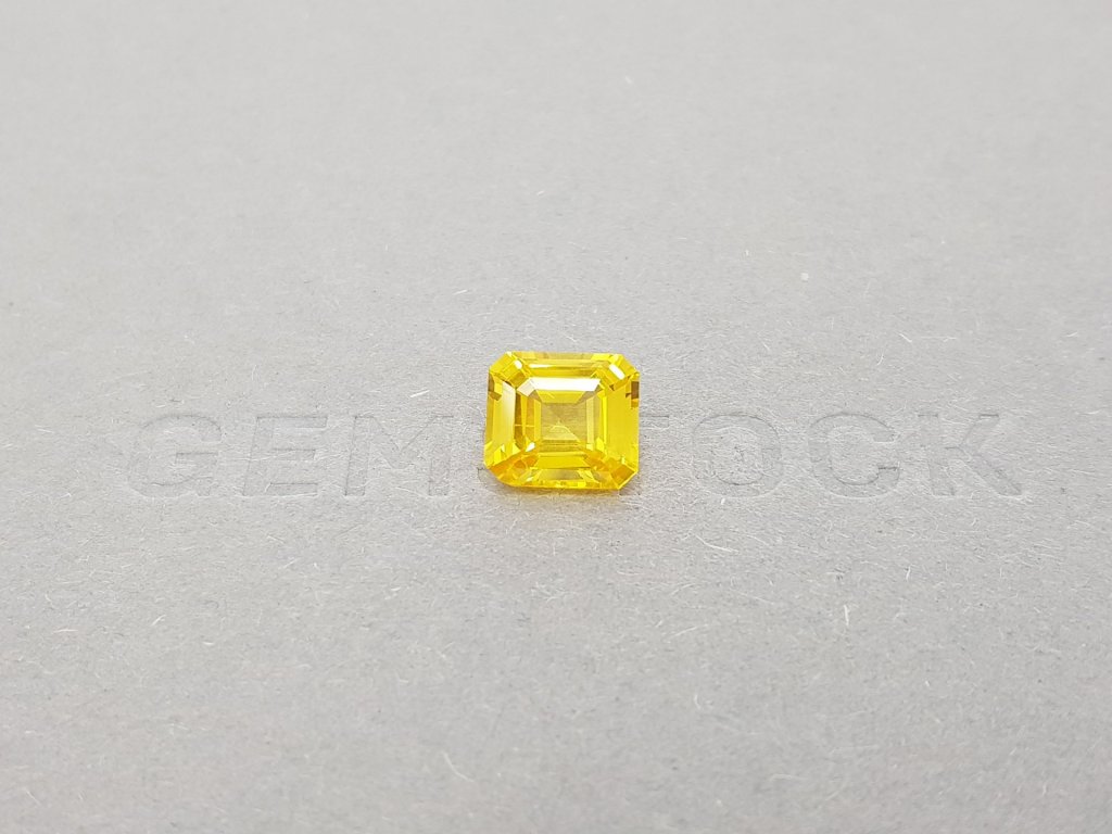 Octagon yellow sapphire 3.02 ct, Sri Lanka Image №1