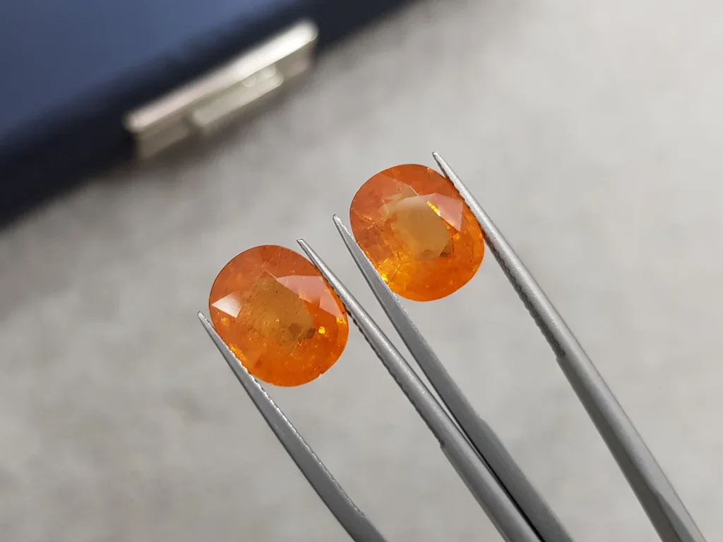 Pair of bright oval cut Fanta color spessartines 13.78 ct, Nigeria Image №3