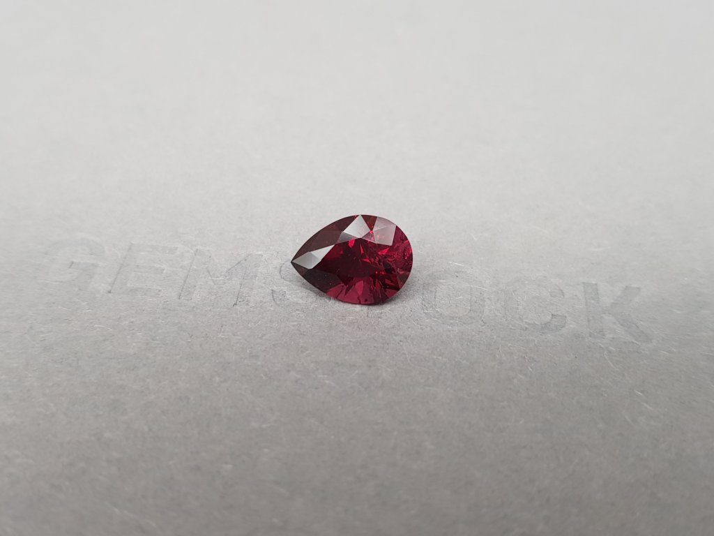 Pear cut rhodolite garnet 2.32 ct, Tanzania Image №4