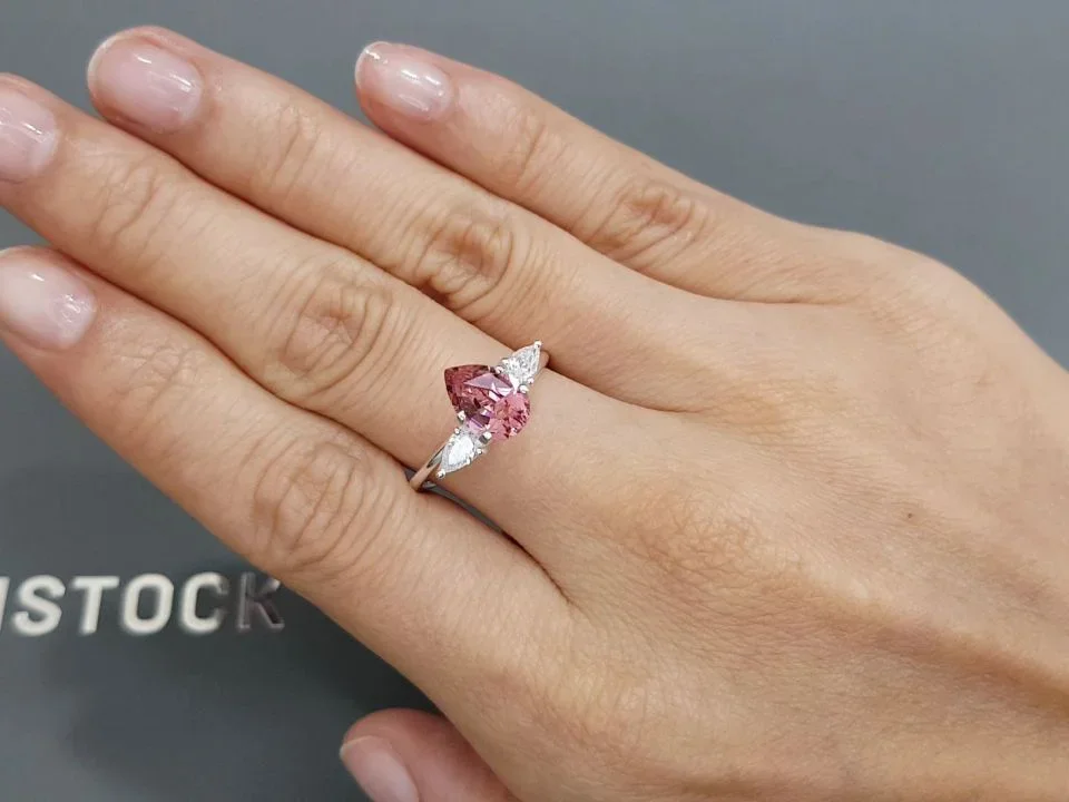 Orange-pink pear-cut tourmaline 1.51 carats Image №5