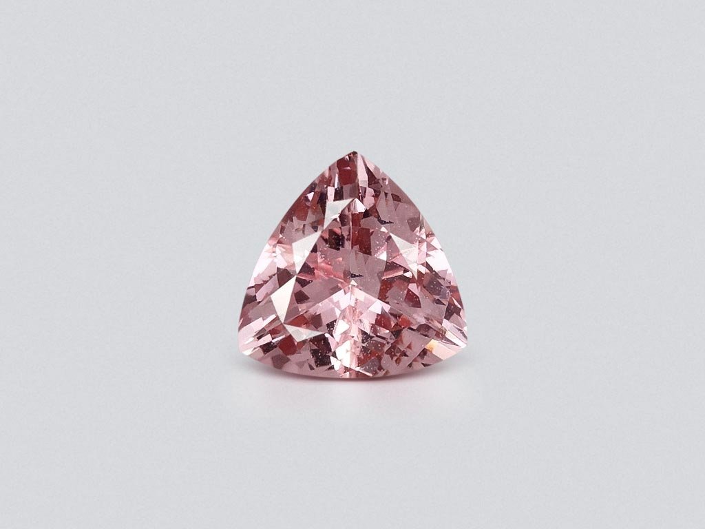 Trillion сut pink morganite 3.90 carats Image №1