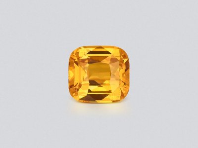 Vivid yellow cushion cut sapphire 3.65 carats, Sri Lanka photo