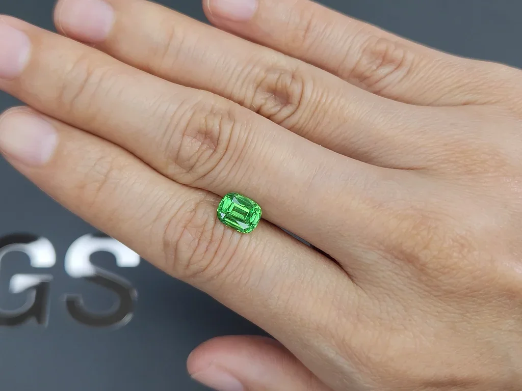 Neon Green tsavorite garnet in cushion cut 1.69 carats, Tanzania Image №2