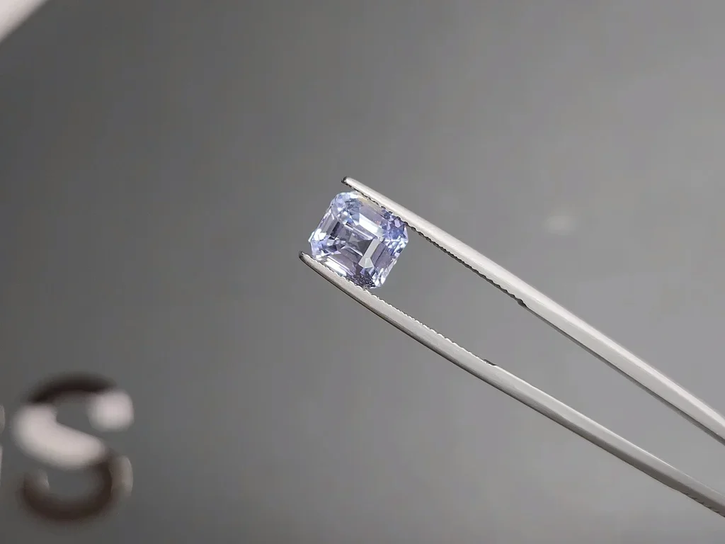 Pastel Blue sapphire in octagon cut 4.01 carats, Sri Lanka  Image №3