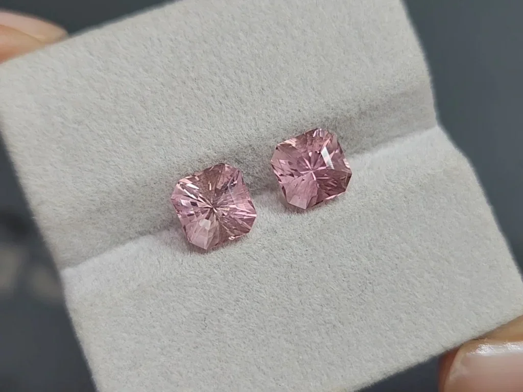 Pair of pink tourmalines radiant cut 3.68 carats, Africa Image №4