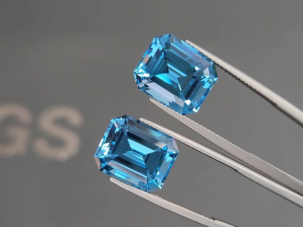 Pair of topaz Swiss Blue octagon cut  21.96 carats, Brazil Image №3